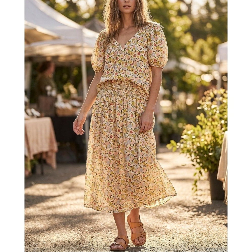 The Great Silk Bungalow Top Viola Skirt Matching Set S/M Floating Petals Floral